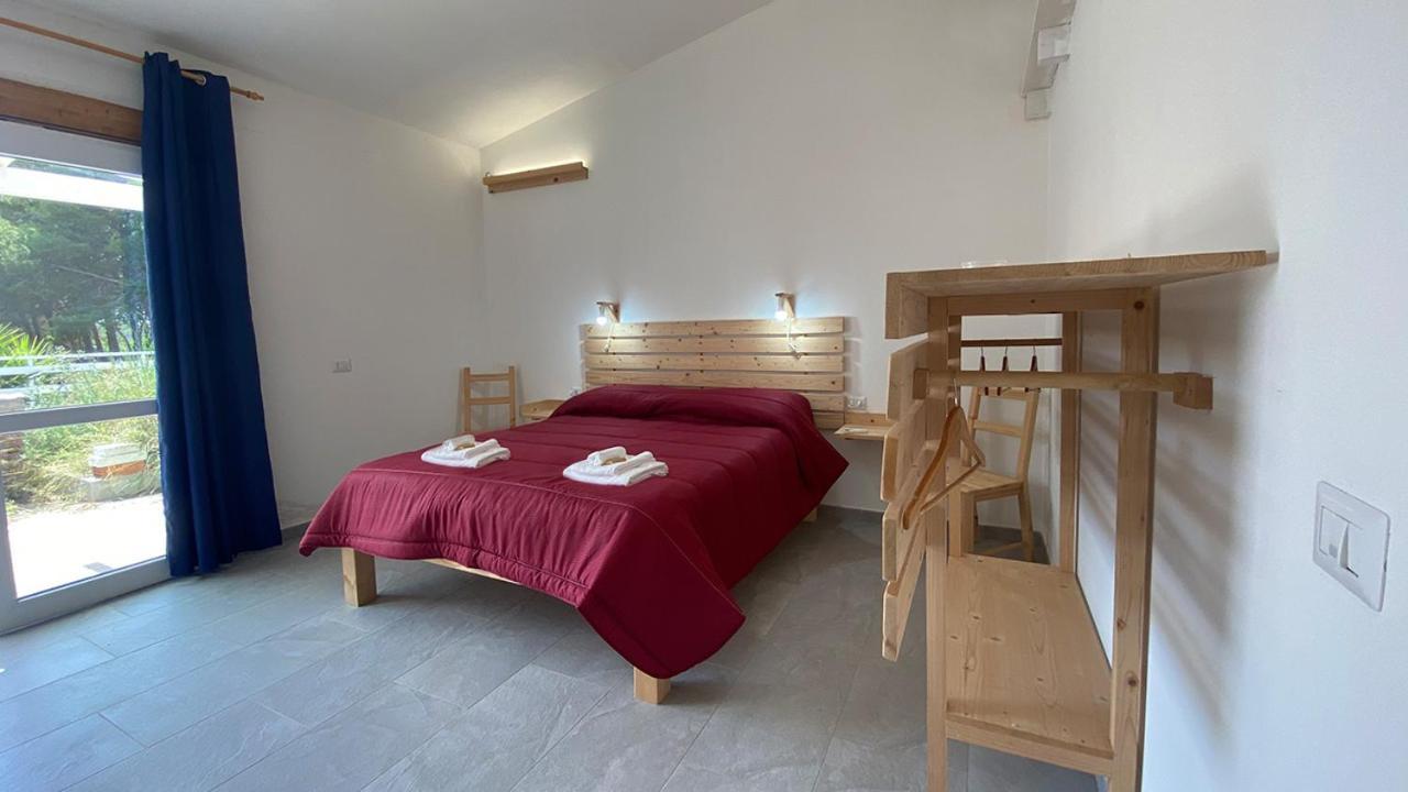 Hotel I Tre Schen Calasetta Esterno foto