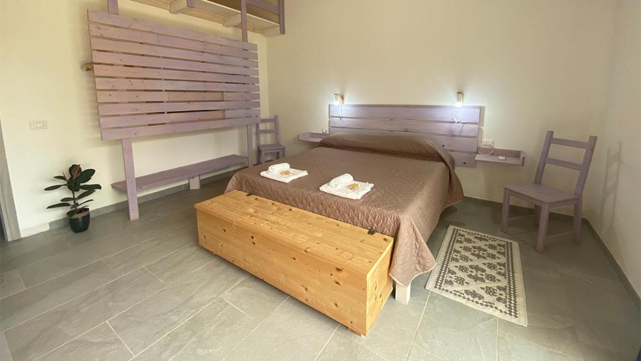 Hotel I Tre Schen Calasetta Esterno foto